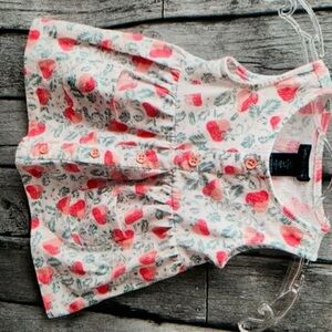 Beautiful flower sleeveless dress